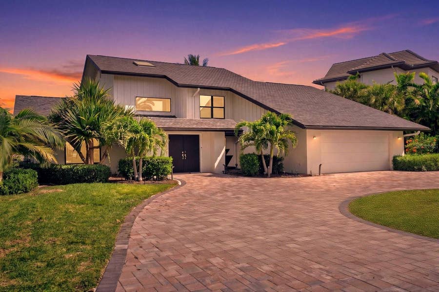 Property photo for 847 FREELING DRIVE, Sarasota, FL