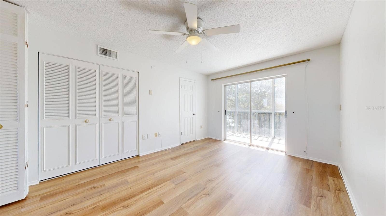 4460 IRONWOOD CIRCLE, #407A, Bradenton, FL 34209 4460 IRONWOOD CIRCLE, #407A, Bradenton, FL 34209