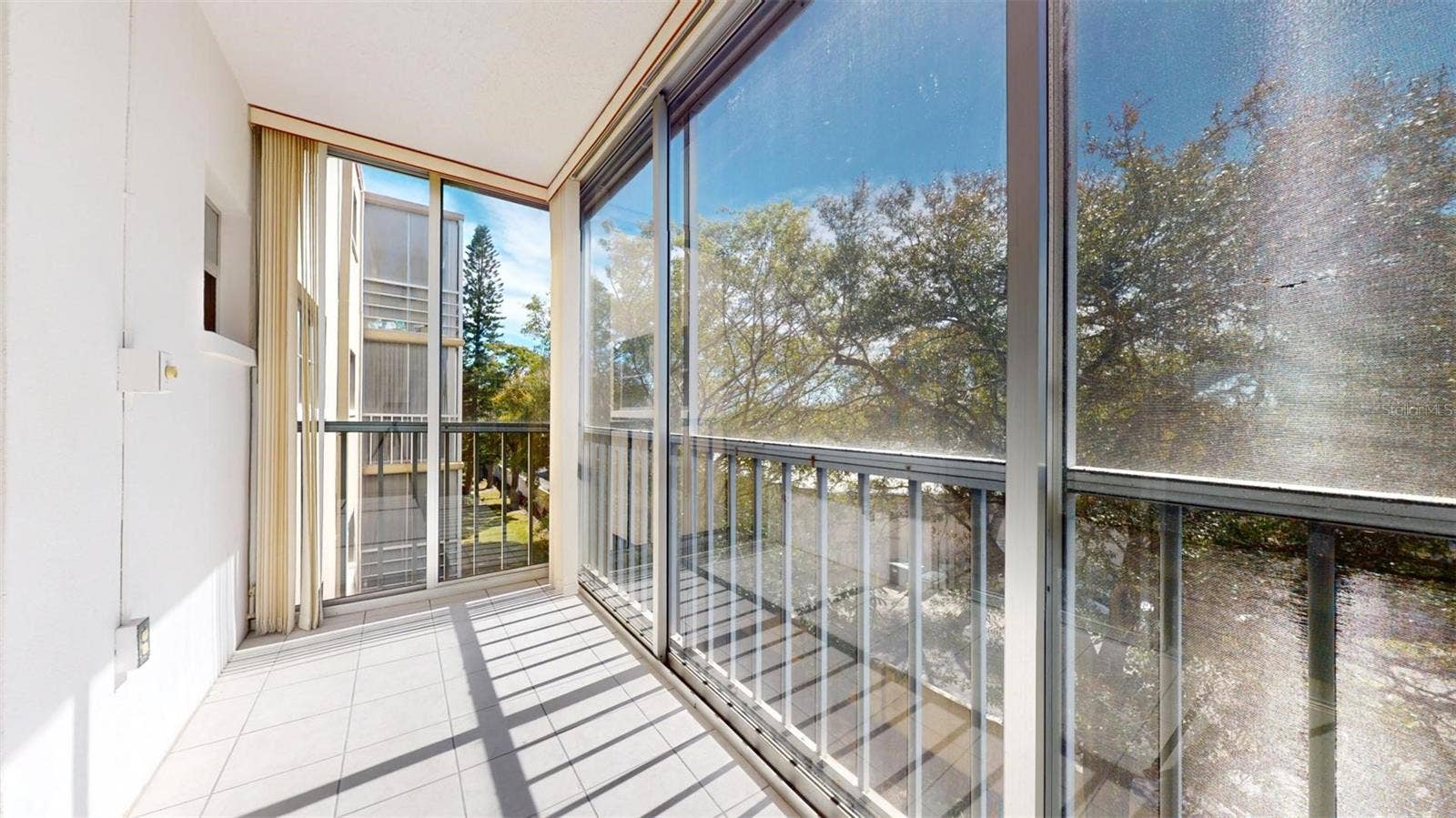 4460 IRONWOOD CIRCLE, #407A, Bradenton, FL 34209 4460 IRONWOOD CIRCLE, #407A, Bradenton, FL 34209