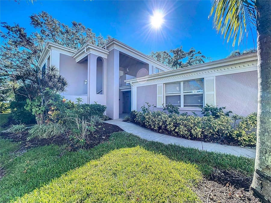 Property photo for 5609 SHEFFIELD GREENE CIRCLE, #47, Sarasota, FL