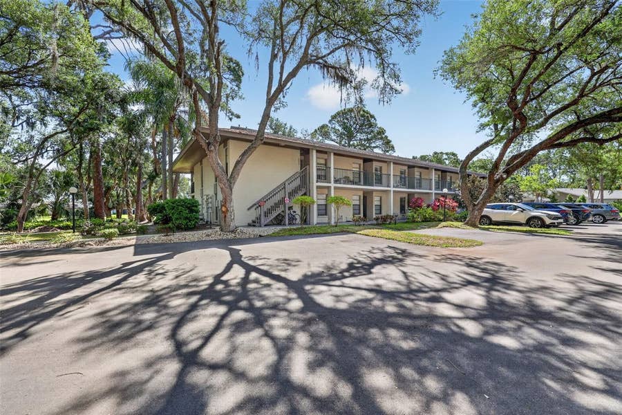 Property photo for 3061 QUAIL HOLLOW, # 35, Sarasota, FL