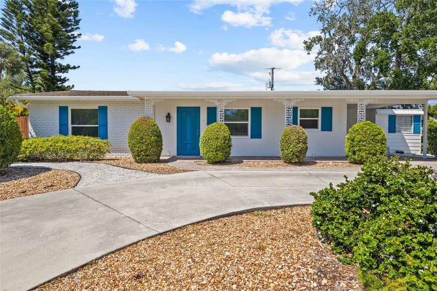 Property photo for 2411 GULF GATE DRIVE, Sarasota, FL
