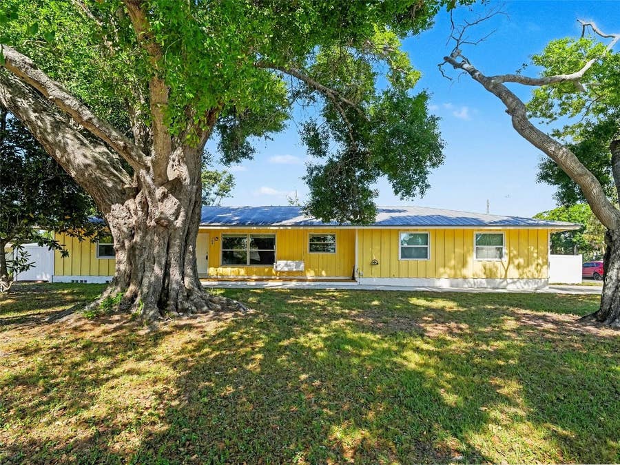 Property photo for 704 S LOCKWOOD RIDGE ROAD, Sarasota, FL