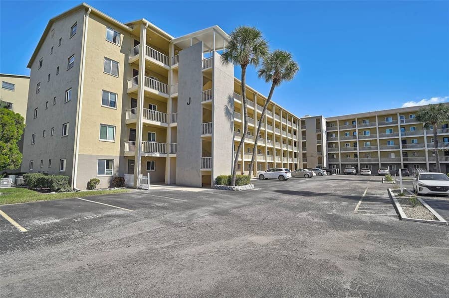 Property photo for 3621 LAKE BAYSHORE DRIVE, #J-403, Bradenton, FL