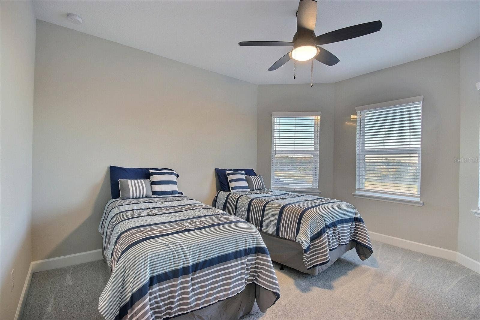 10563 PIEDRA DR, Palmetto, FL 34221