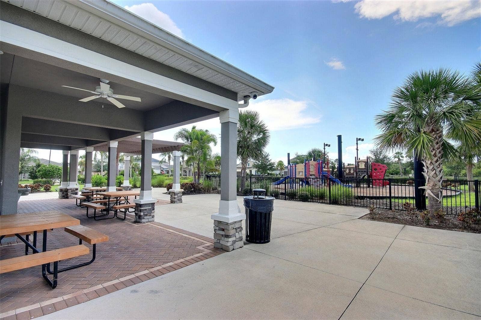 10563 PIEDRA DR, Palmetto, FL 34221