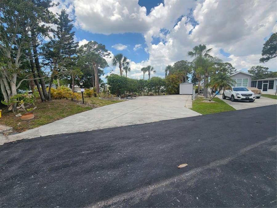 Property photo for 1674 UNIVERSITY PARKWAY, #328, Sarasota, FL