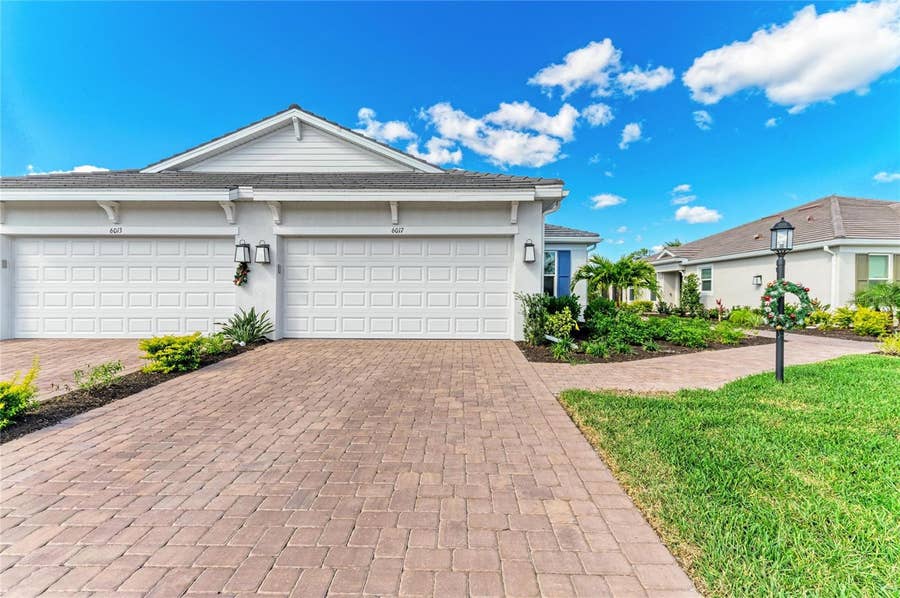 Property photo for 6017 MESA GLEN, Bradenton, FL