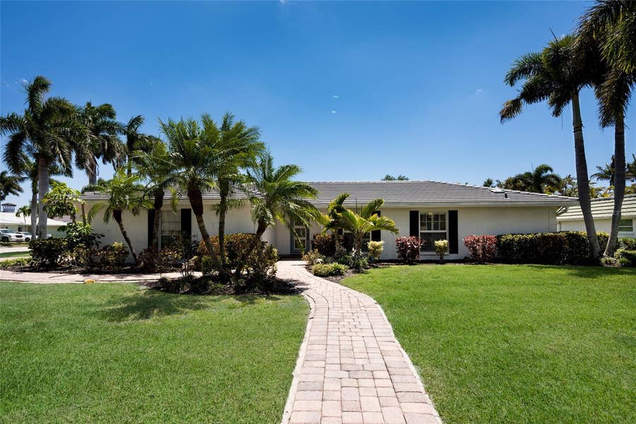 Property photo for 430 BIRD KEY DRIVE, Sarasota, FL