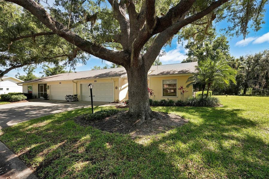 Property photo for 3925 OAKHURST BOULEVARD, Sarasota, FL