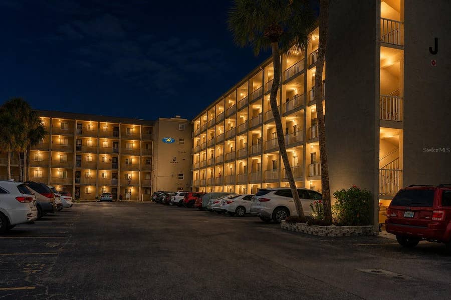 Property photo for 3607 LAKE BAYSHORE DRIVE, #J-312, Bradenton, FL