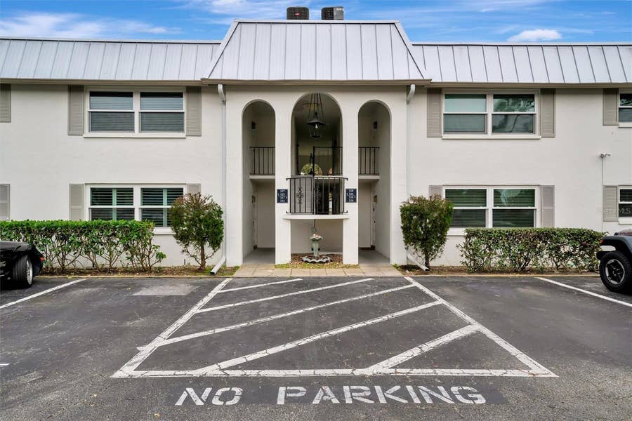 Property photo for 5800 HOLLYWOOD BOULEVARD, #115, Sarasota, FL