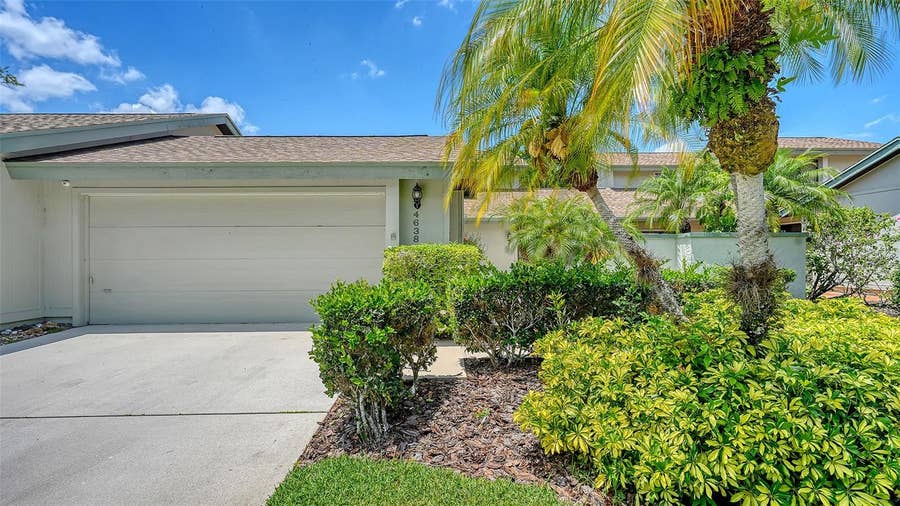 Property photo for 4638 WILLOW WOOD CIRCLE, #34, Sarasota, FL