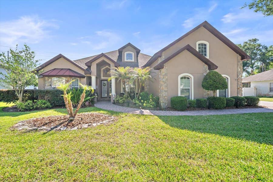 Property photo for 1615 HERITAGE DRIVE, Valrico, FL