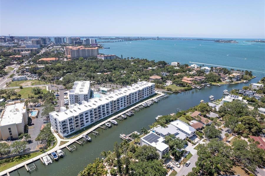 Property photo for 1703 N TAMIAMI TRAIL, #B504, Sarasota, FL