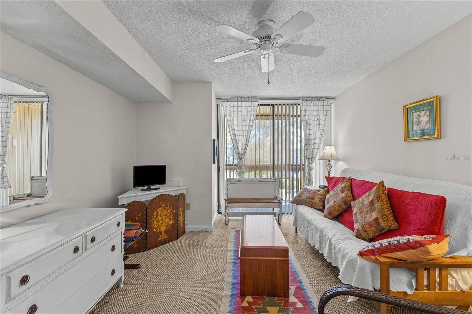 3033 WILLOW GREEN, #10, Sarasota, FL 34235 3033 WILLOW GREEN, #10, Sarasota, FL 34235