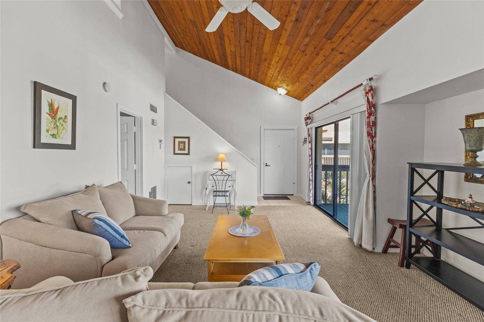 3033 WILLOW GREEN, #10, Sarasota, FL 34235 3033 WILLOW GREEN, #10, Sarasota, FL 34235