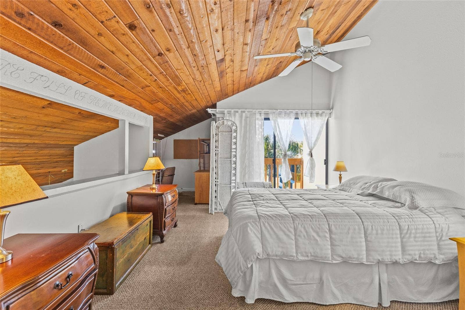 3033 WILLOW GREEN, #10, Sarasota, FL 34235 3033 WILLOW GREEN, #10, Sarasota, FL 34235