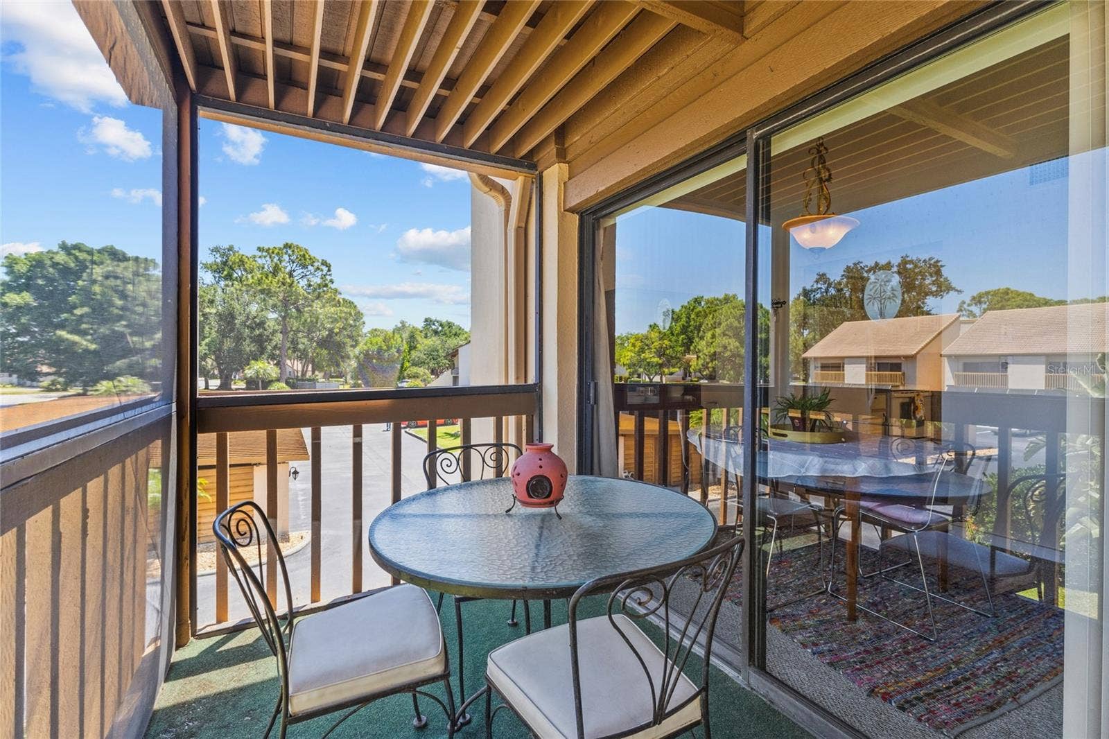3033 WILLOW GREEN, #10, Sarasota, FL 34235 3033 WILLOW GREEN, #10, Sarasota, FL 34235