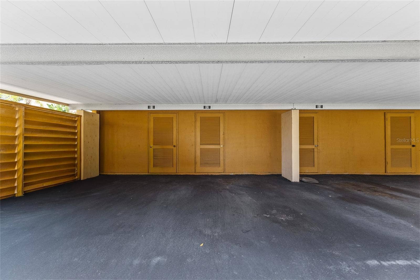 3033 WILLOW GREEN, #10, Sarasota, FL 34235 3033 WILLOW GREEN, #10, Sarasota, FL 34235