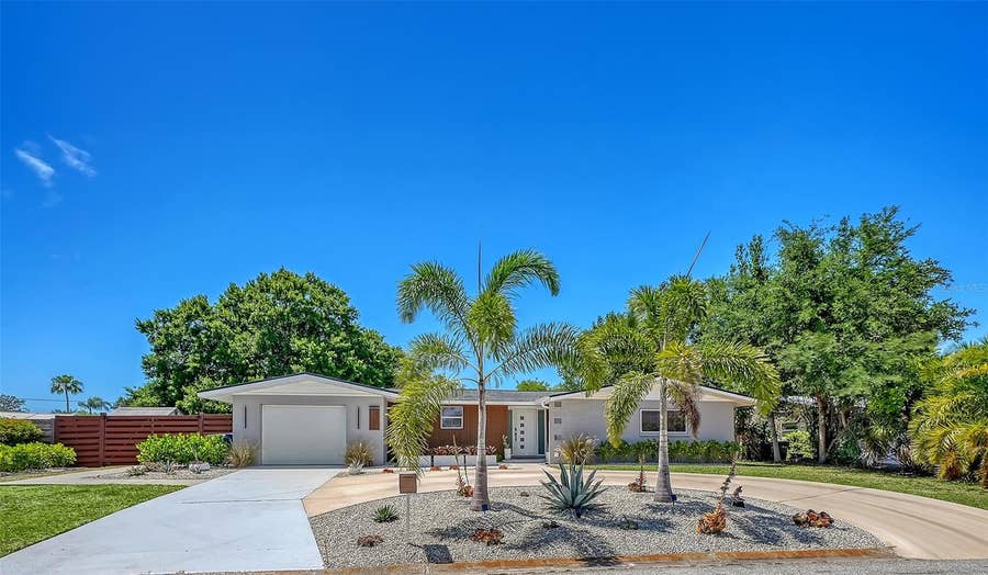 Property photo for 2614 CROTON AVENUE, Sarasota, FL