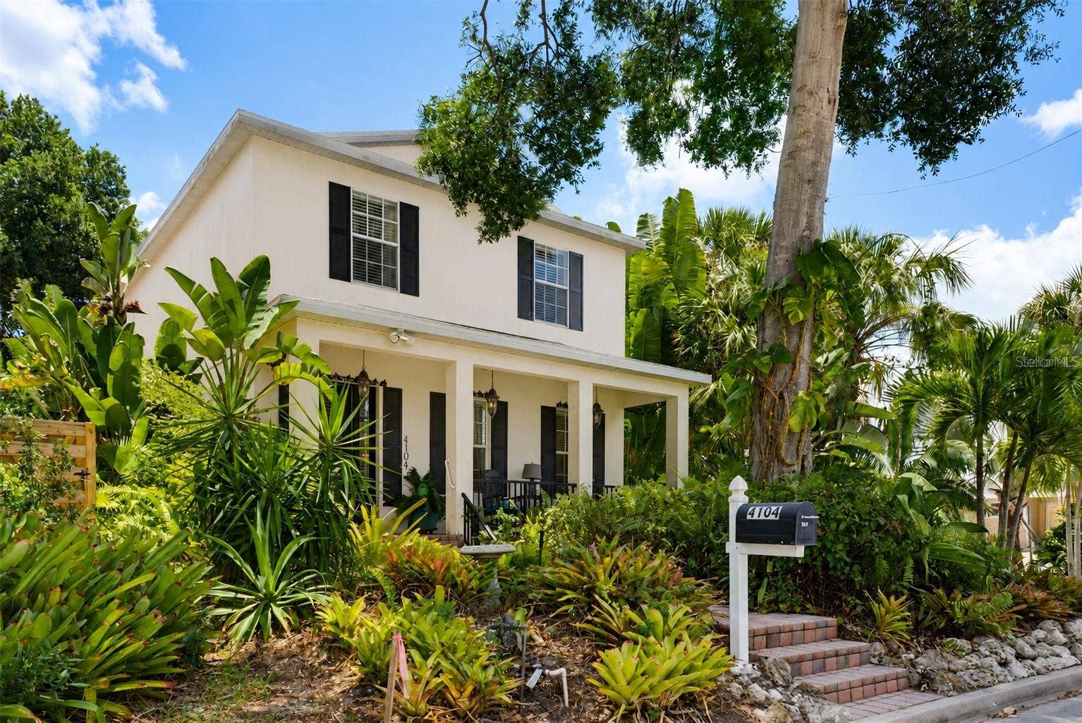 4104 SARASOTA AVENUE, Sarasota, FL 34234 4104 SARASOTA AVENUE, Sarasota, FL 34234