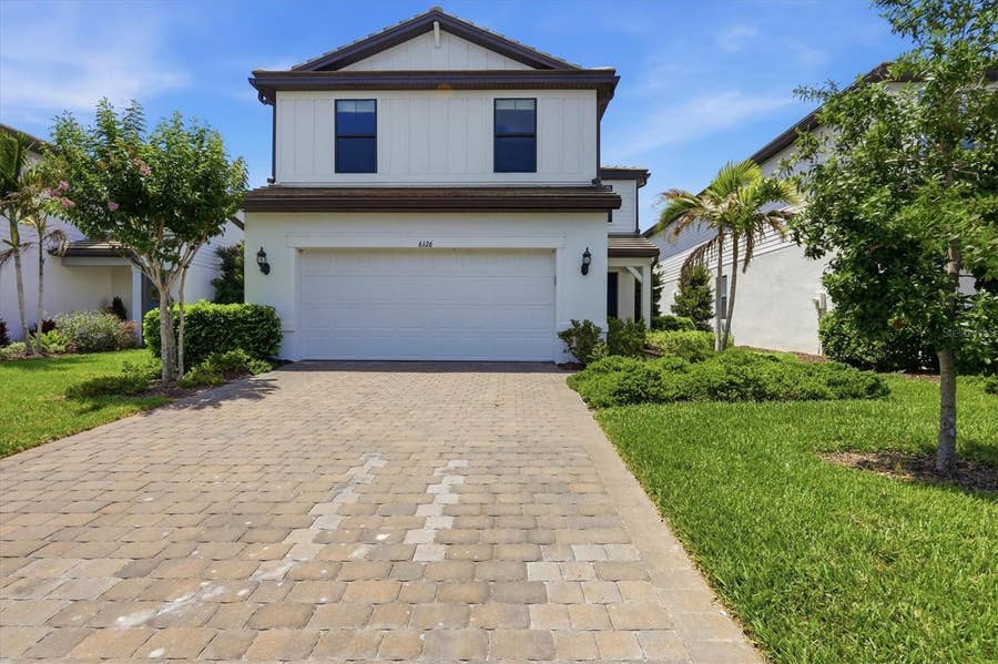 Property photo for 6126 BLUESTAR COURT, Lakewood Ranch, FL