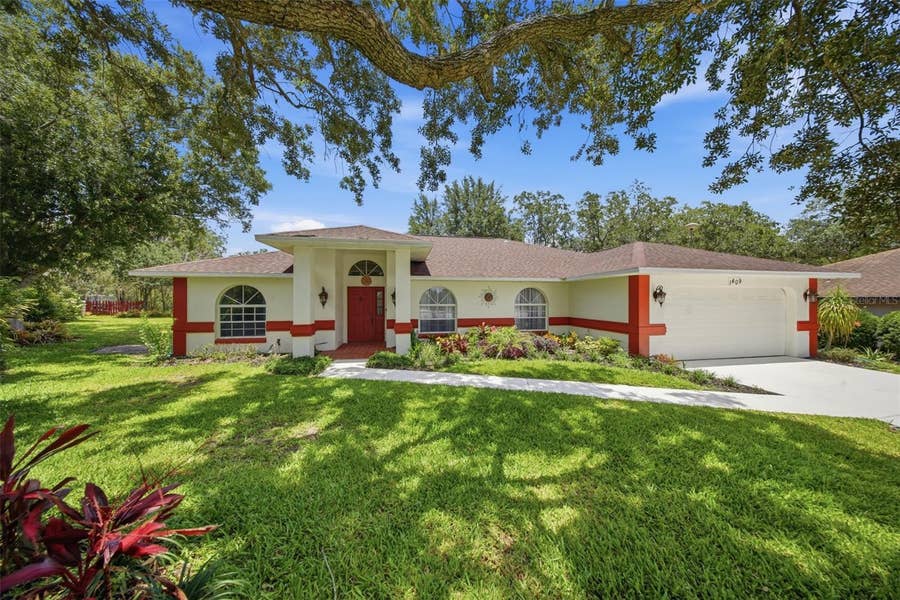 Property photo for 1409 COVINGTON COURT, Lake Wales, FL