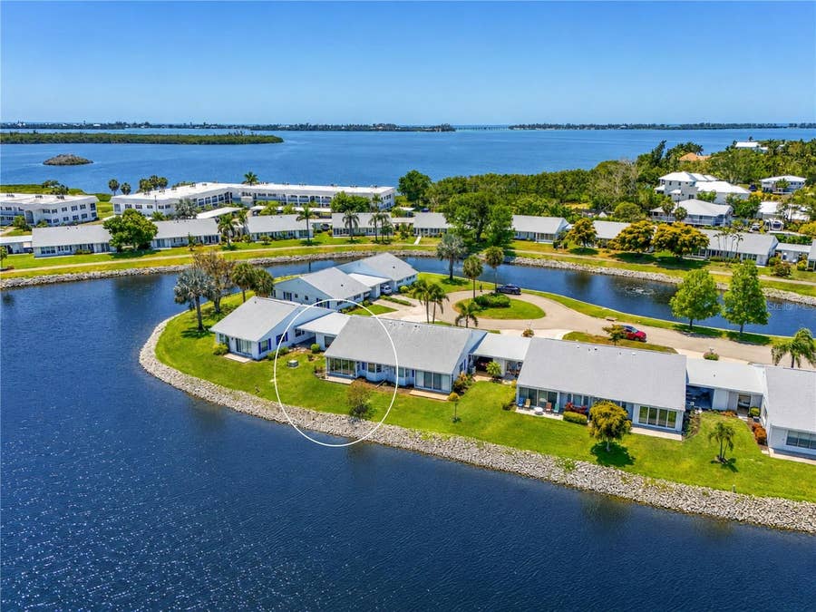 Property photo for 4603 LEXINGTON CIRCLE, Bradenton, FL