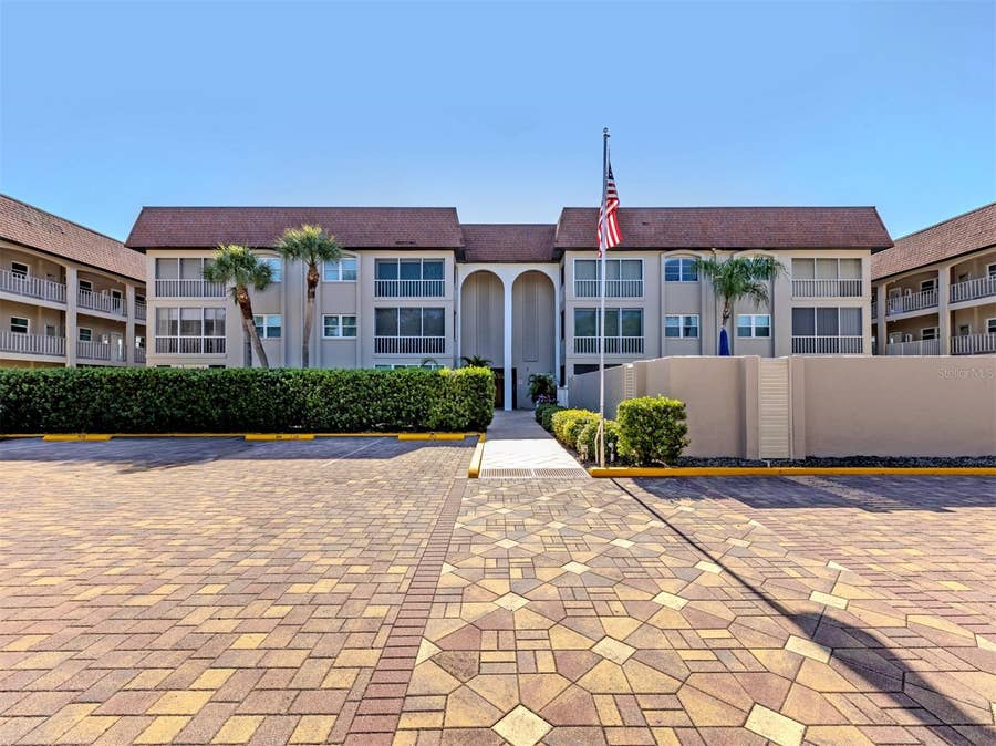 Property photo for 101 PARK BOULEVARD S, #106, Venice, FL