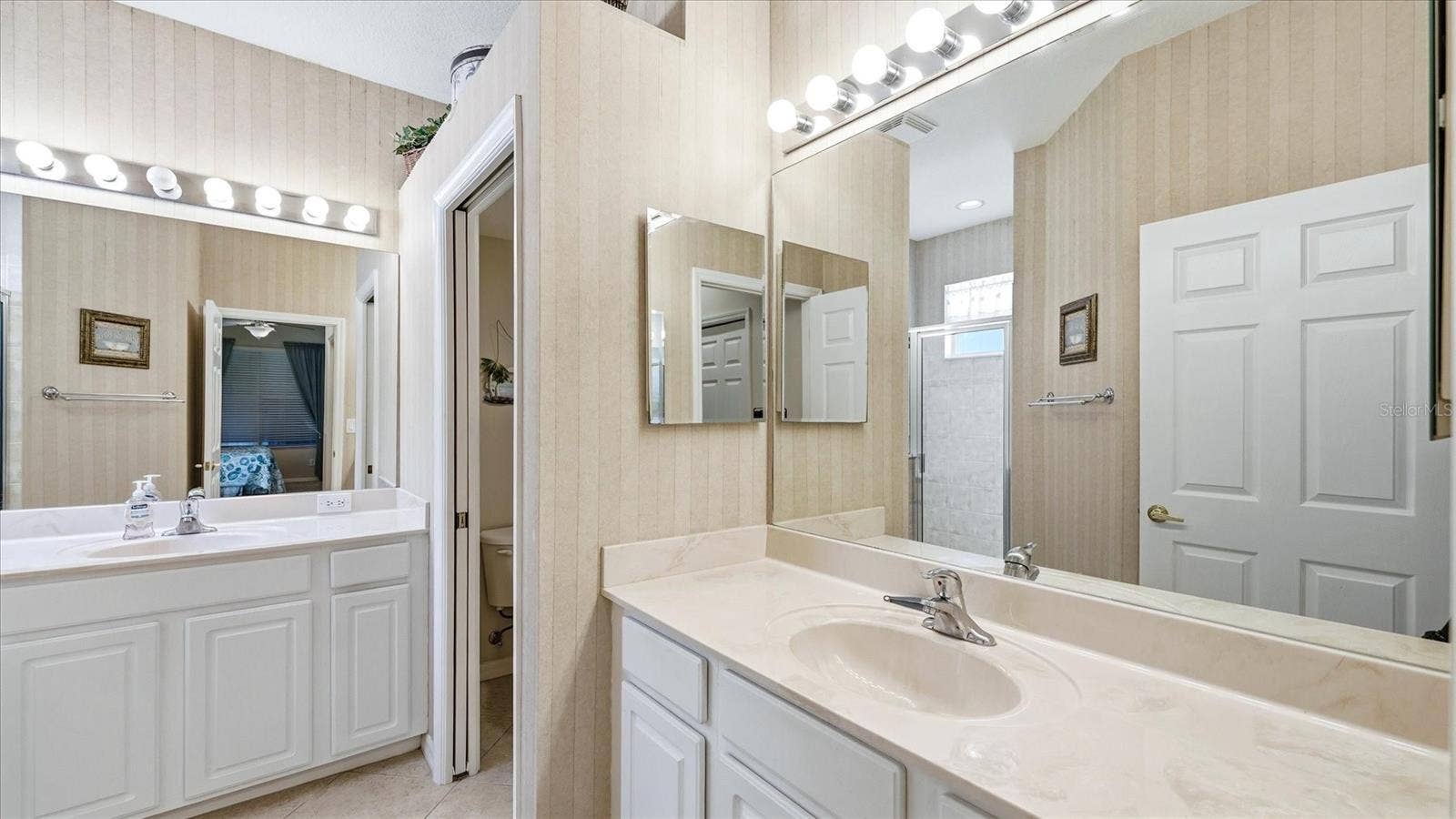 5704 WHITE JASMINE WAY, North Port, FL 34287 5704 WHITE JASMINE WAY, North Port, FL 34287