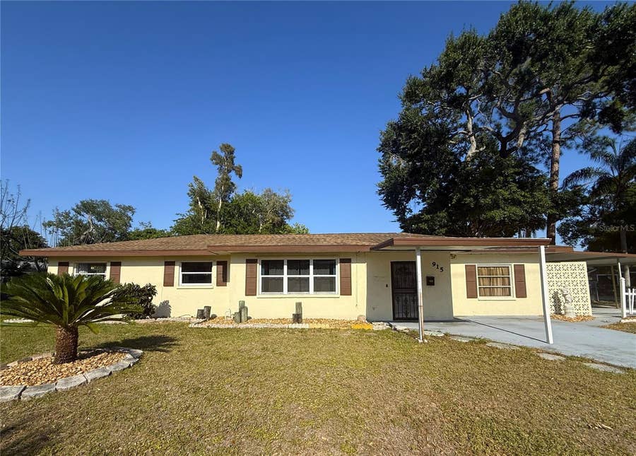 Property photo for 915 14TH STREET E, Bradenton, FL
