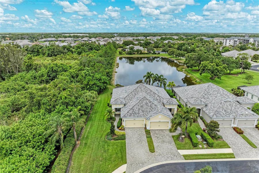 Property photo for 1936 ORANGE LAKE COVE, Bradenton, FL