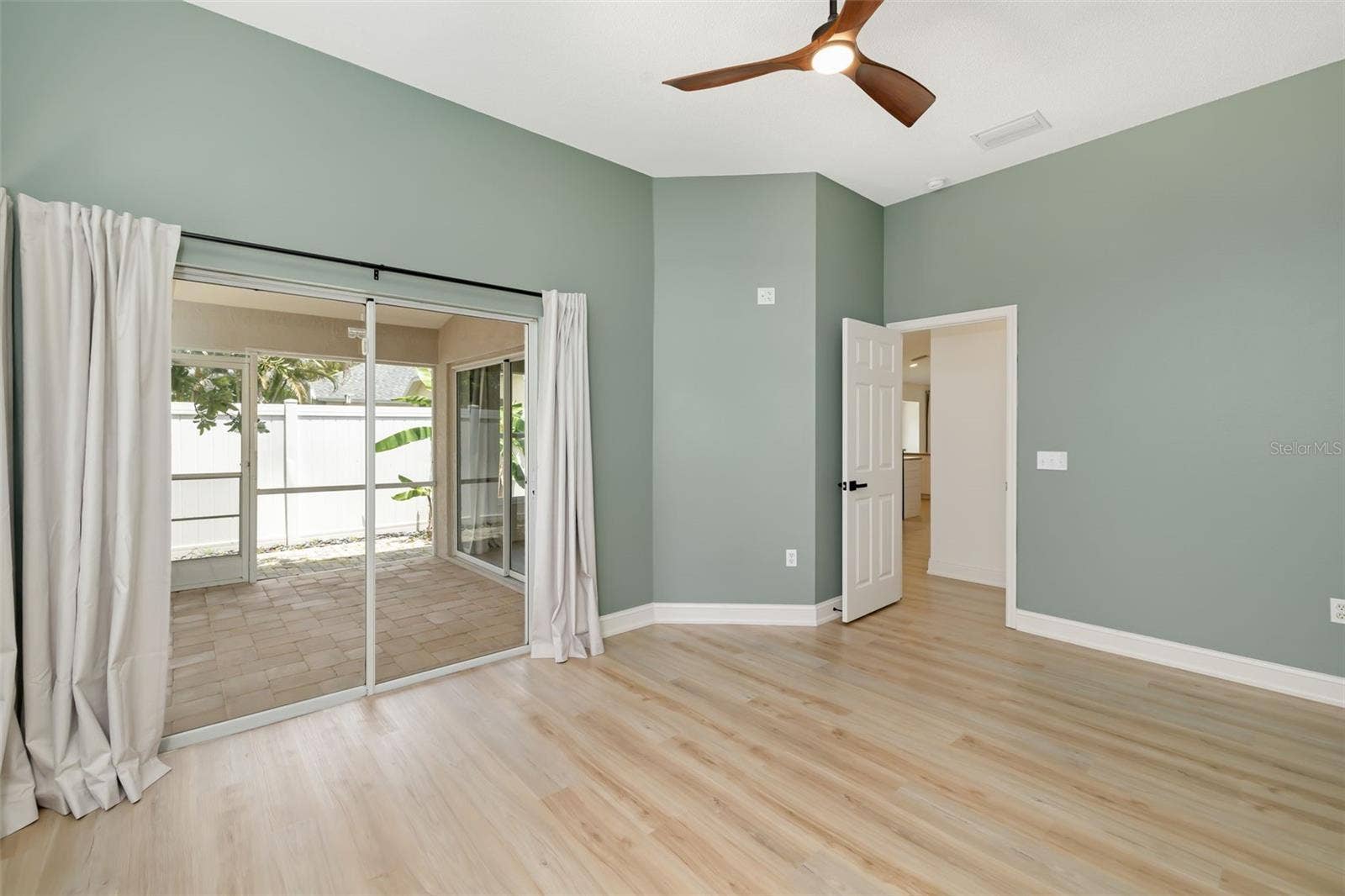 6226 BLUEFLOWER COURT, Lakewood Ranch, FL 34202 6226 BLUEFLOWER COURT, Lakewood Ranch, FL 34202