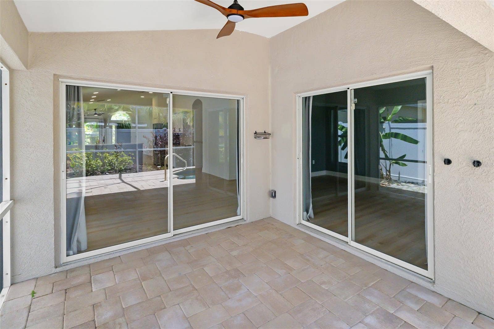 6226 BLUEFLOWER COURT, Lakewood Ranch, FL 34202 6226 BLUEFLOWER COURT, Lakewood Ranch, FL 34202