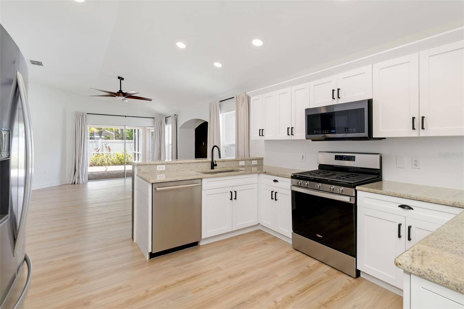 6226 BLUEFLOWER COURT, Lakewood Ranch, FL 34202 6226 BLUEFLOWER COURT, Lakewood Ranch, FL 34202