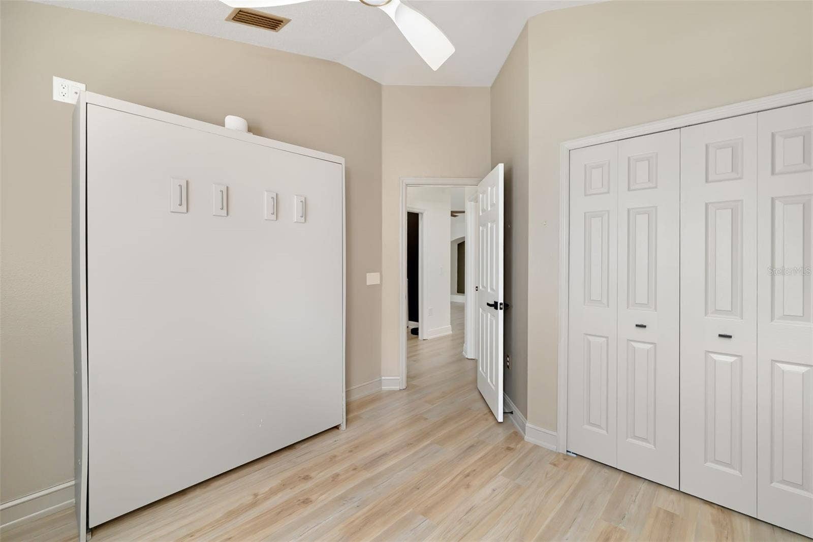 6226 BLUEFLOWER COURT, Lakewood Ranch, FL 34202 6226 BLUEFLOWER COURT, Lakewood Ranch, FL 34202