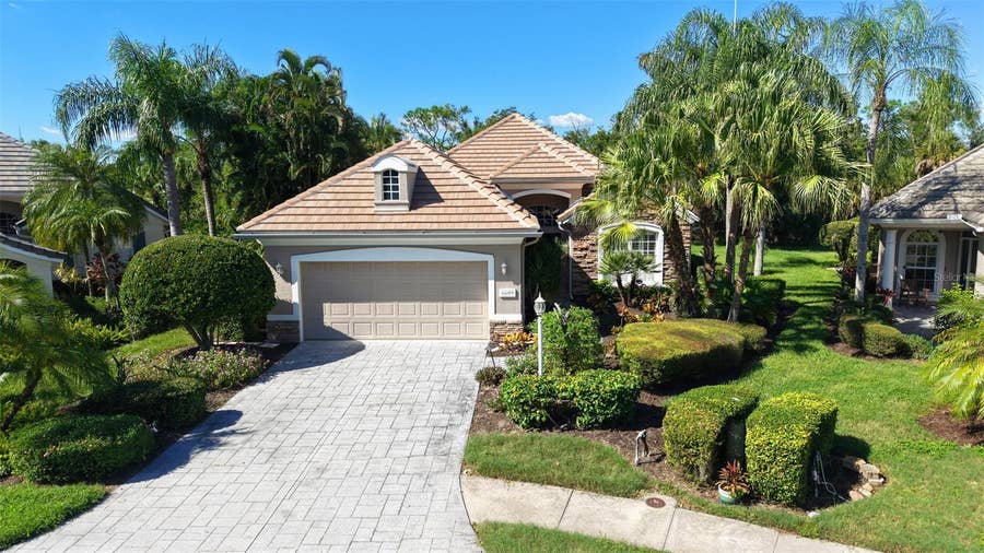 Property photo for 6609 PEBBLE BEACH WAY, Lakewood Ranch, FL