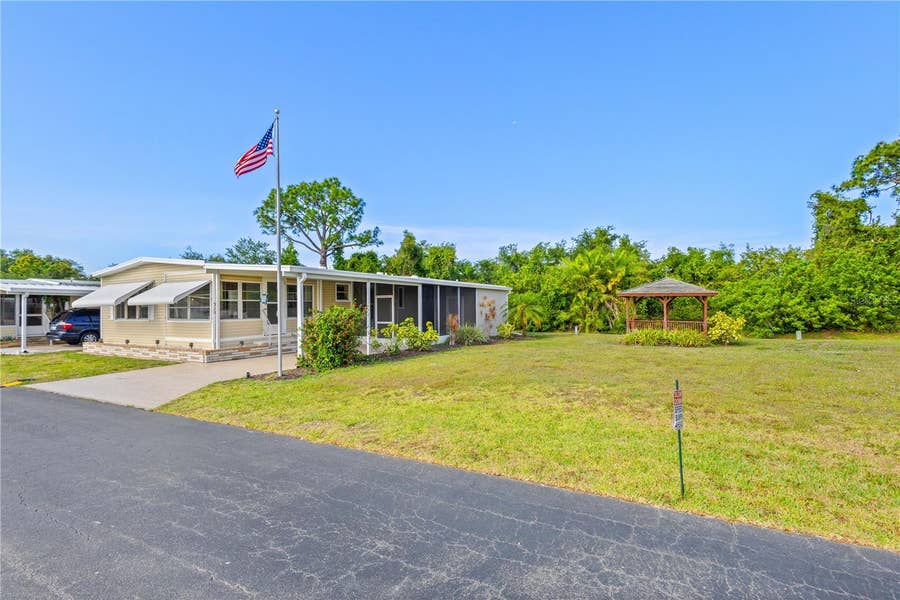 Property photo for 320 TROPIC DRIVE, Osprey, FL