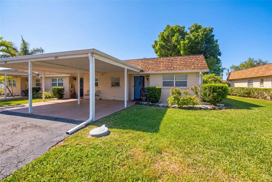 Property photo for 676 PARK CIRCLE, Bradenton, FL