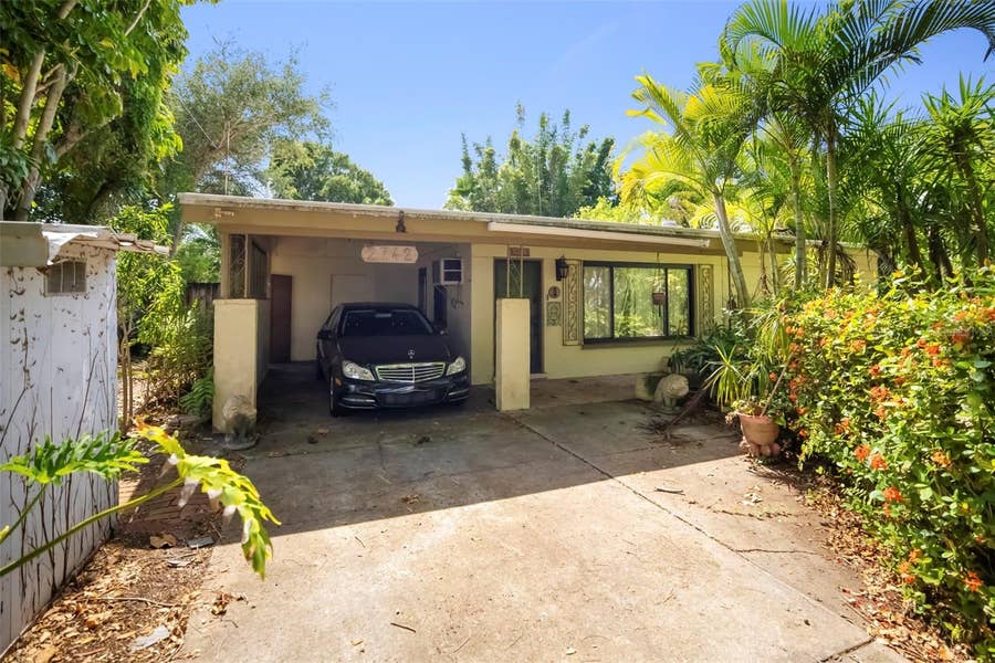 Property photo for 2742 S EAST AVENUE, Sarasota, FL