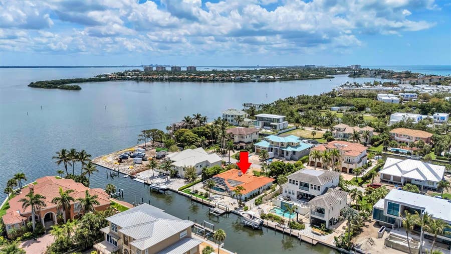 Property photo for 617 ROUNTREE DRIVE, Longboat Key, FL
