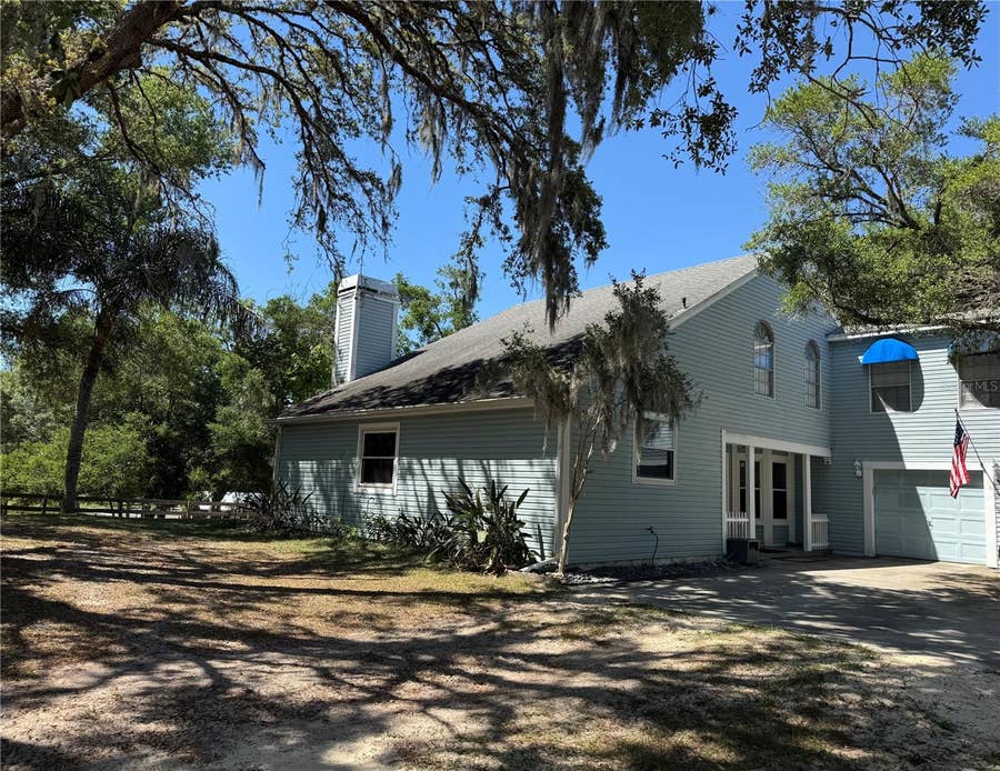 Property photo for 19543 BAKERSFIELD DRIVE, Spring Hill, FL