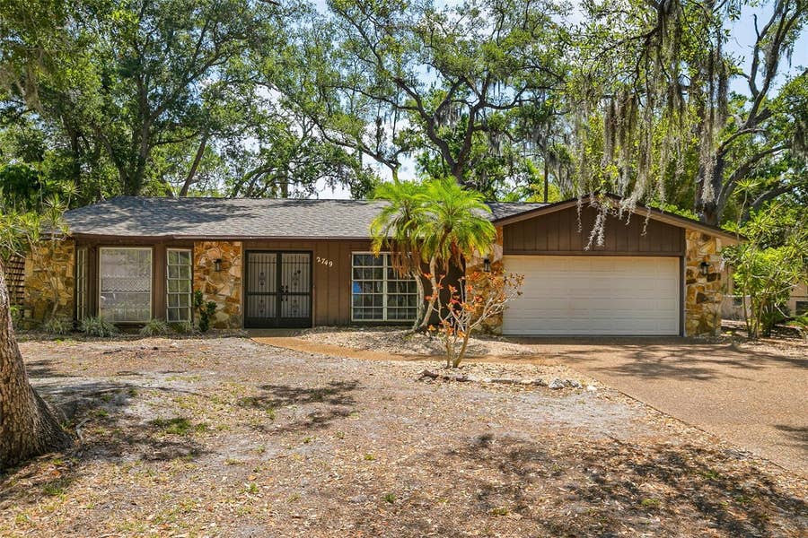 Property photo for 2749 GREENDALE DRIVE, Sarasota, FL