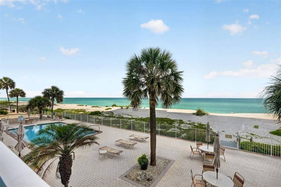 Property photo for 633 ALHAMBRA ROAD, #205, Venice, FL