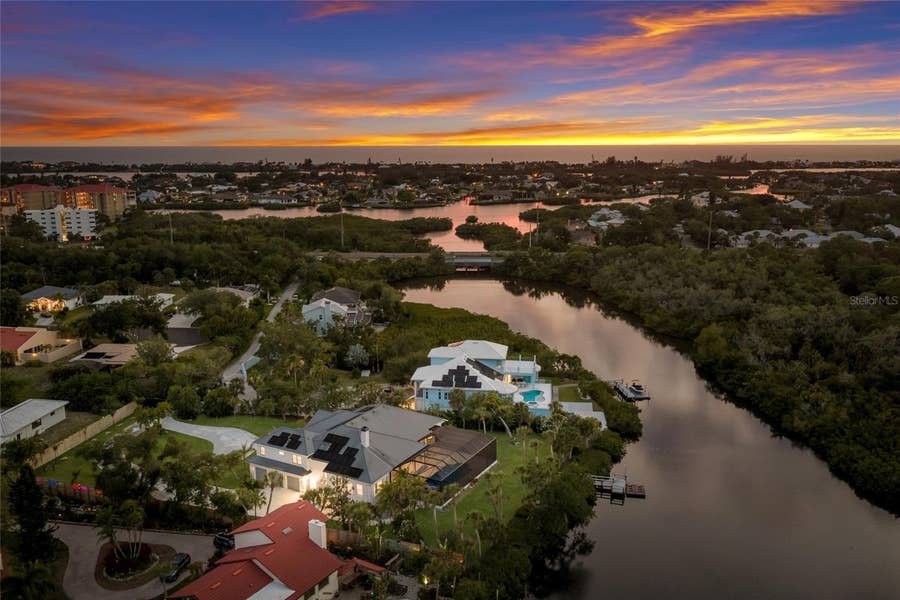 Property photo for 4678 SILENT CREEK WAY, Nokomis, FL