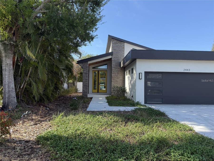 Property photo for 2443 WOOD STREET, Sarasota, FL