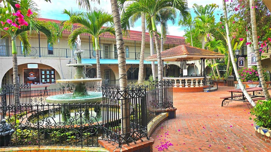 Property photo for 530 US-41-BYP, #17 and 18A, Venice, FL