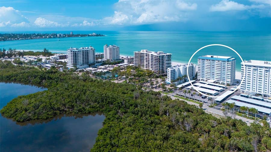 Property photo for 1750 BENJAMIN FRANKLIN DRIVE, #5F, Sarasota, FL