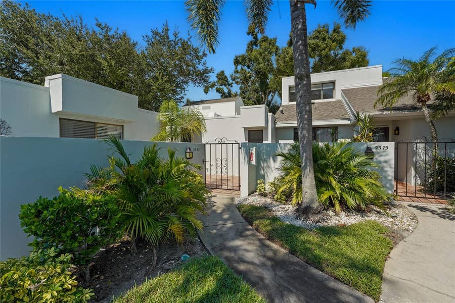Property photo for 2383 LAKESIDE MEWS, #D3, Sarasota, FL